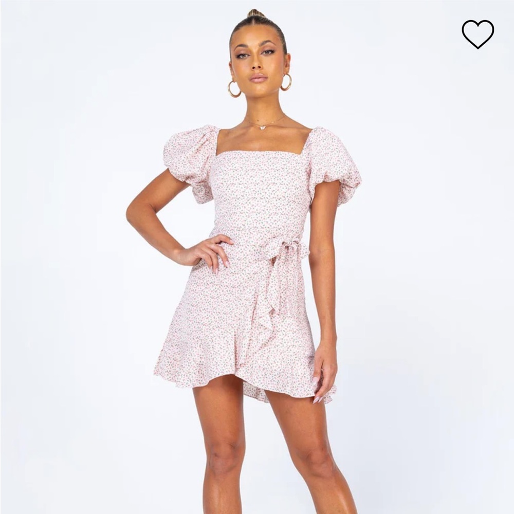 Princess Polly Annie Mini Dress in Pink / Floral / Dainty / Summer/ Size 4 Small - Picture 3 of 8